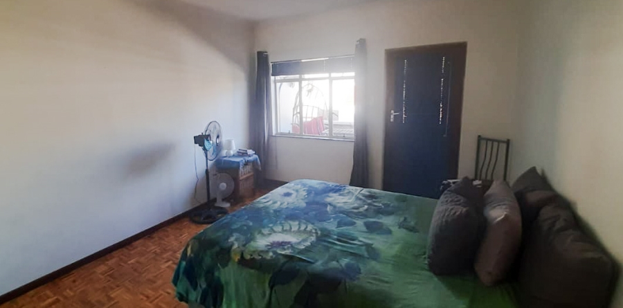 To Let 1 Bedroom Property for Rent in Esterville Western Cape